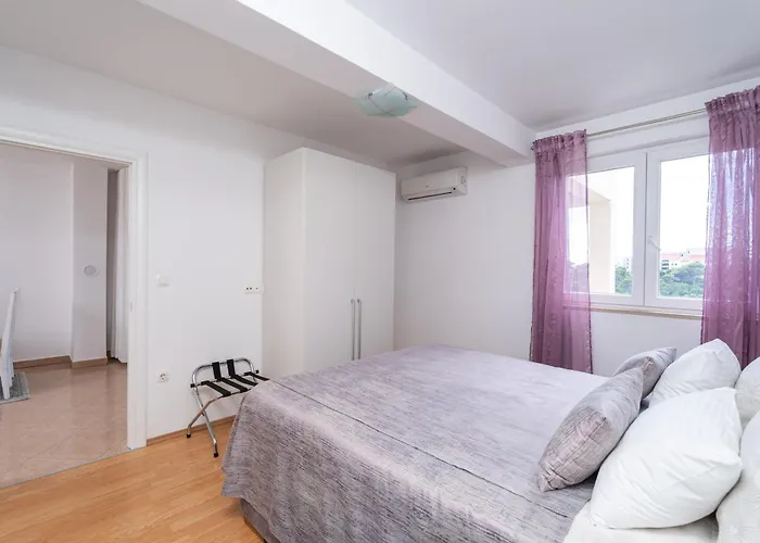 Apartments Pavle