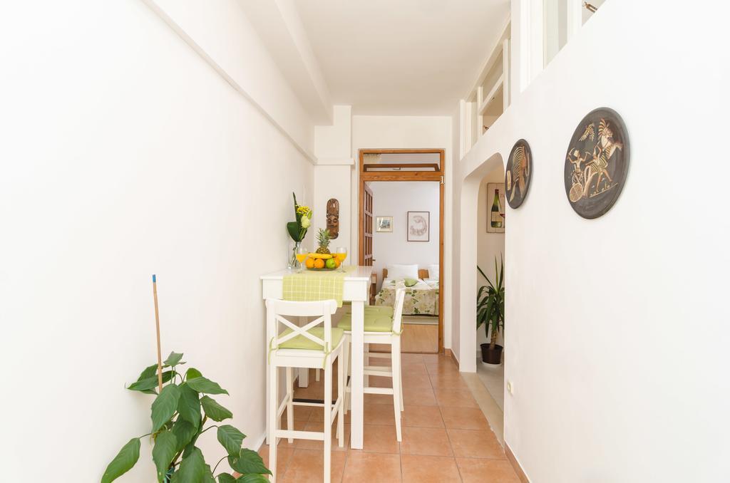 Apartment Pavle *