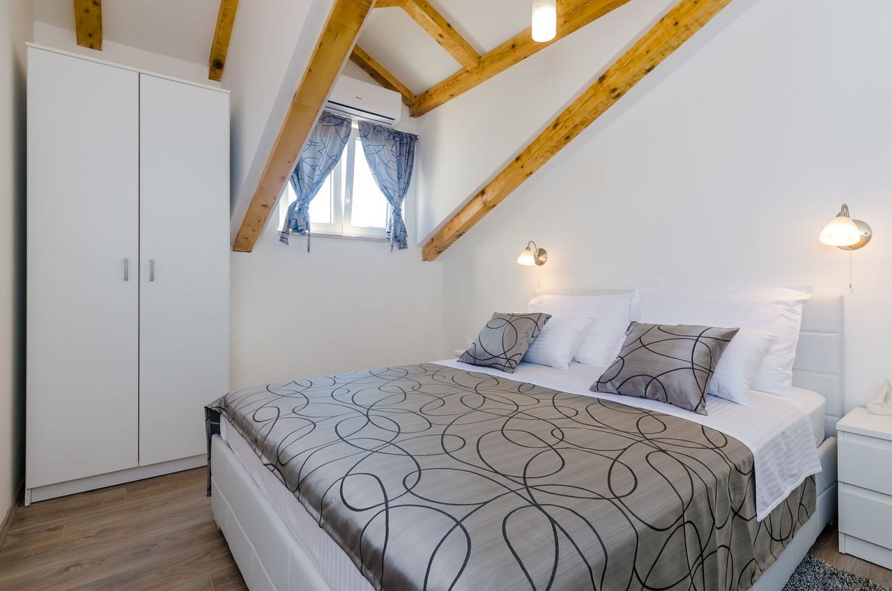 Apartment Pavle